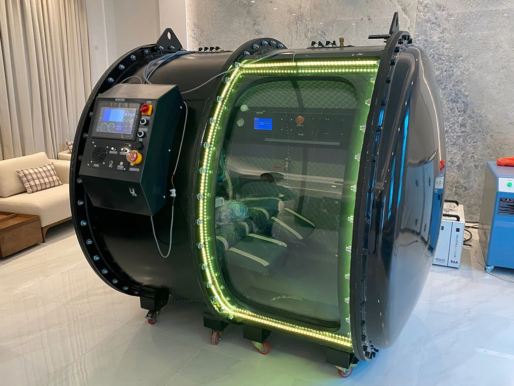 Multiplace Hyperbaric Oxygen Chamber